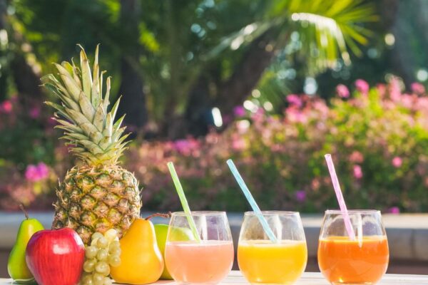 Boissons fraîches maison : utiliser les fruits mûrs avant qu’ils ne se perdent